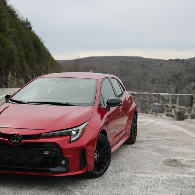 toyota gr corolla 2023 in red