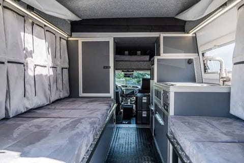 toyota hilux bushcamper