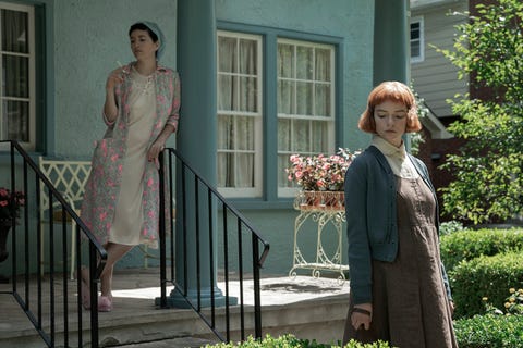 the queen’s gambit l to r marielle heller as alma wheatley and anya taylor joy as beth harmon in episode 102 of the queen’s gambit cr ken woronernetflix © 2020