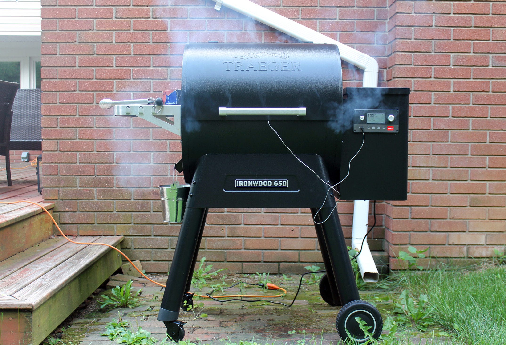 Traeger Ironwood 650 Wood Pellet Smoker Grill Review