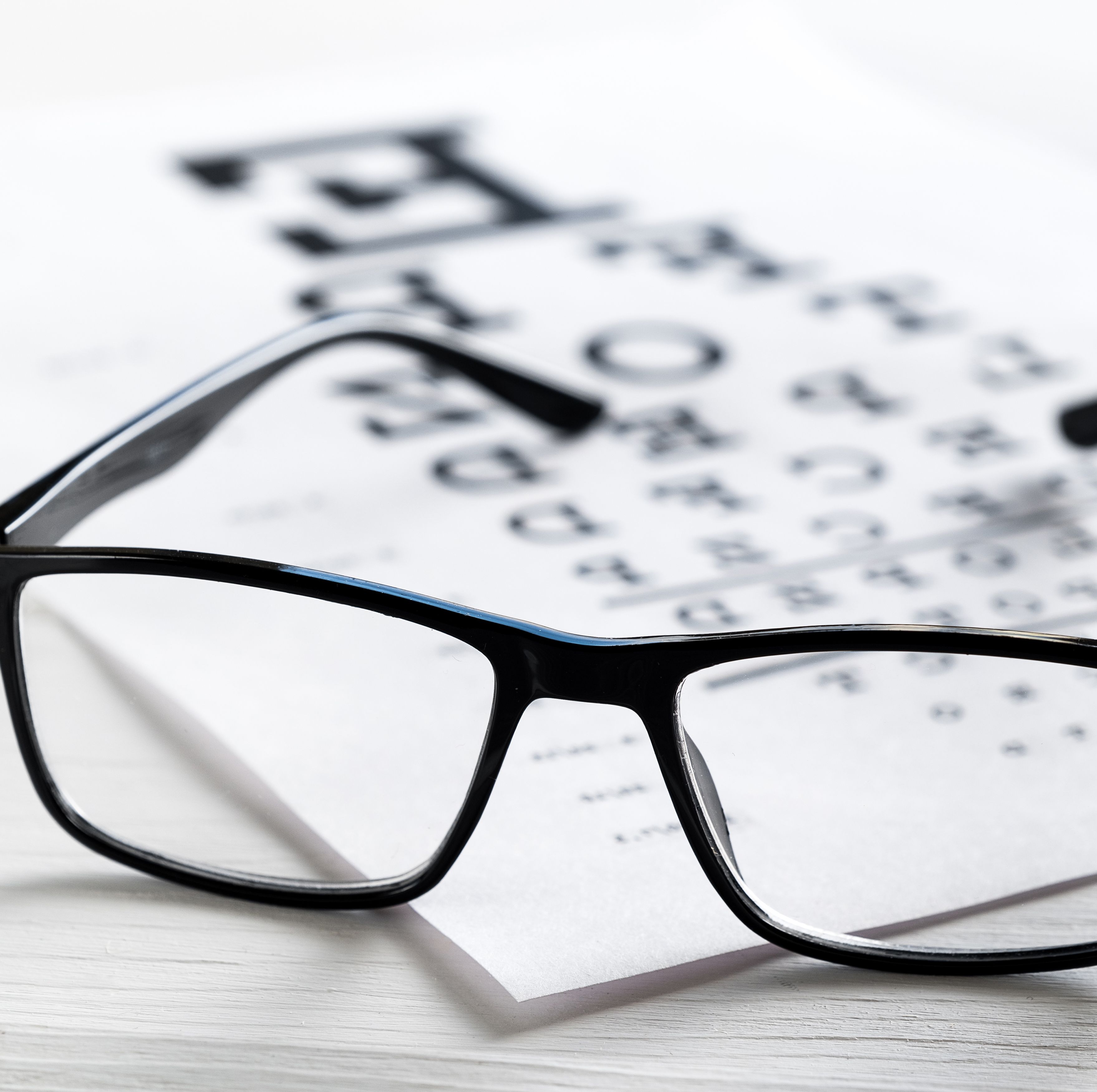 Can You Make Your Own DIY Prescription Eyeglasses?