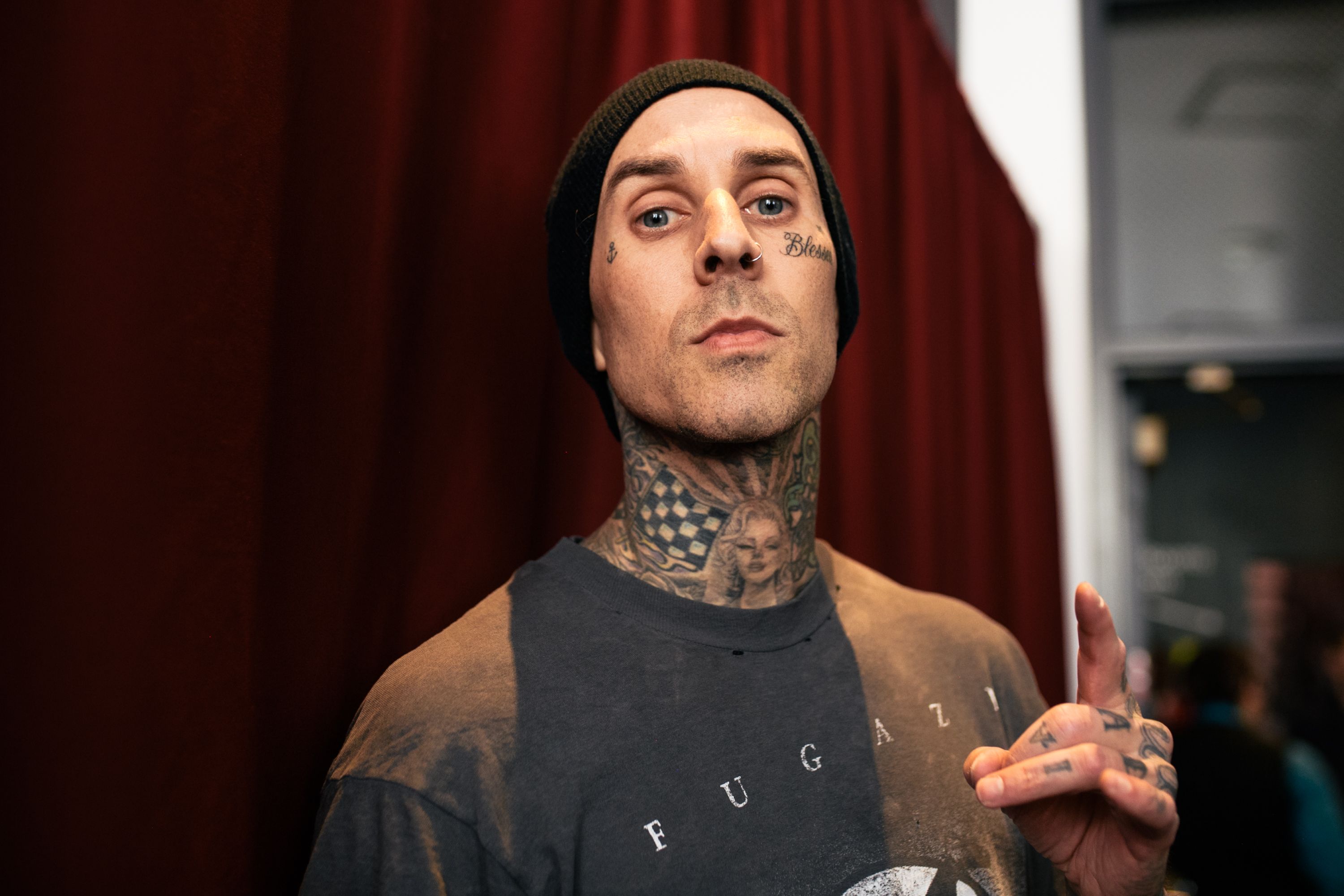 Watch Travis Barker Cover His Tattoos With The New Kvd Foundation