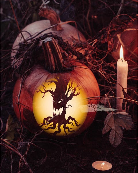 tree trunk pumpkin design