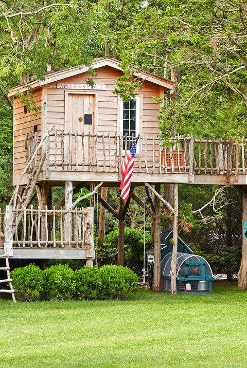 20 Best Treehouse Ideas For Kids - Cool DIY Tree House Designs