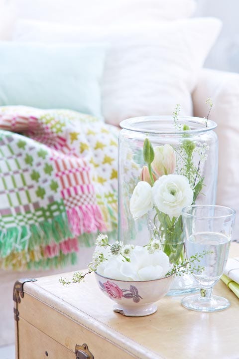 Pink, Furniture, Room, Flower, Table, Textile, Plant, Pillow, Interior design, Bedding, 