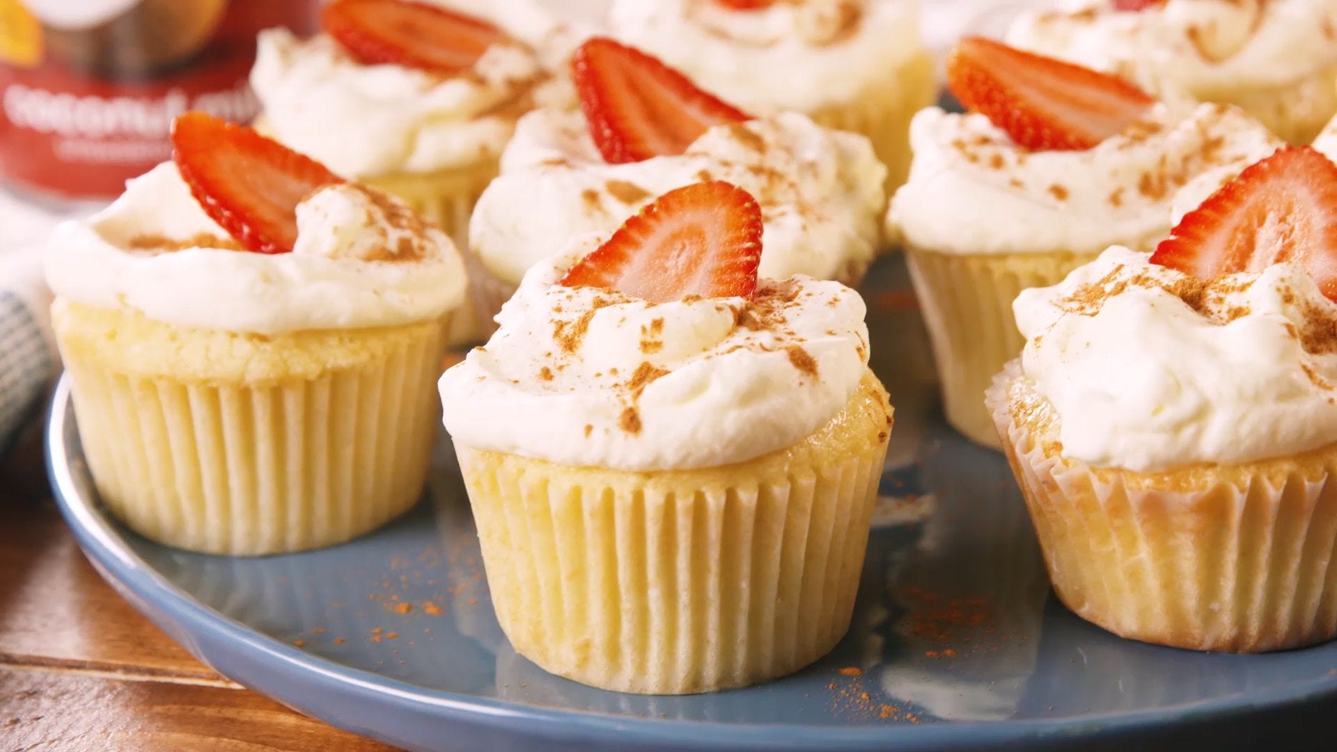 Tres Leches Coconut Cupcakes = Sweet Perfection