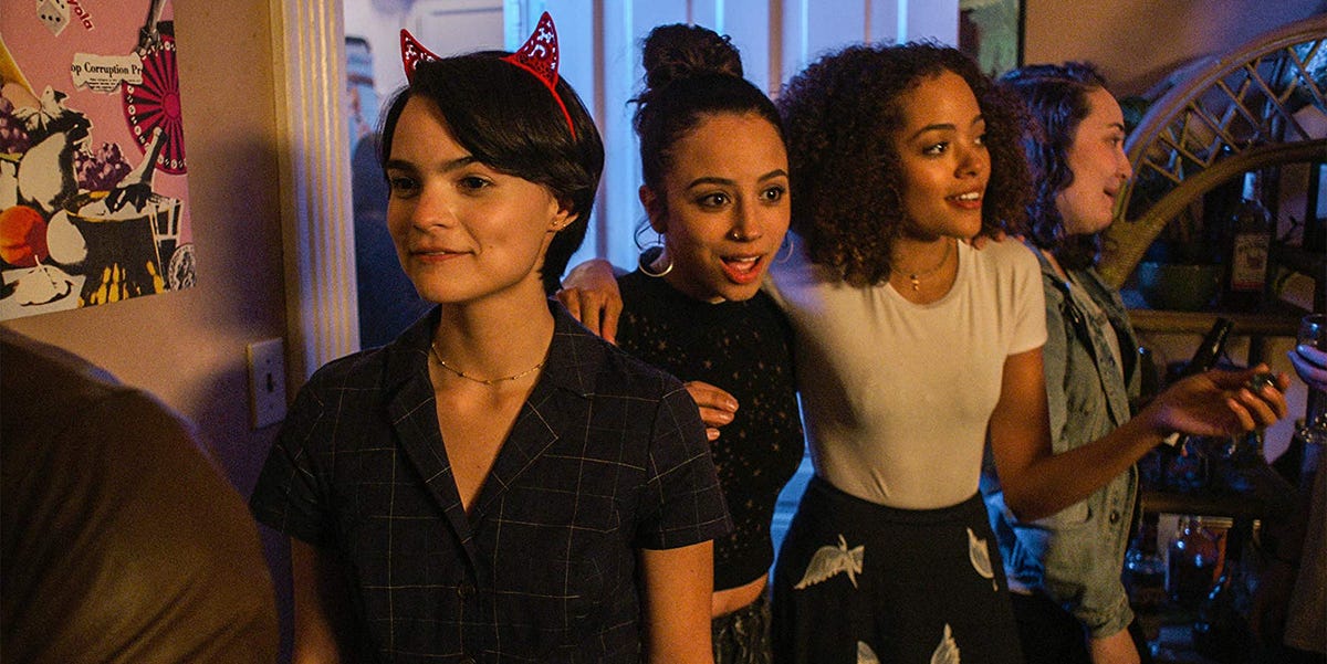 Acne In Hair >> 7 Theories for "Trinkets" Season 2 - Netflix's "Trinkets ... Acne In Hair >> 7 Theories for "Trinkets" Season 2 - Netflix's "Trinkets ...