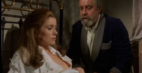 Catherine Deneuve y Fernando Rey en una escena de 'Tristana' (1970).