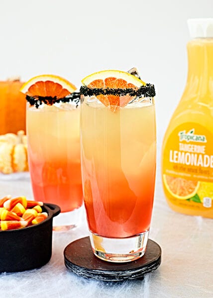 49 Spooky Halloween Cocktails - Best Easy Halloween Alcoholic Drink Recipes