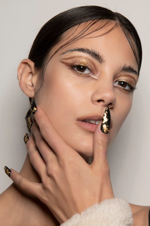 trucco occhi eyeliner inverno 2020 2021