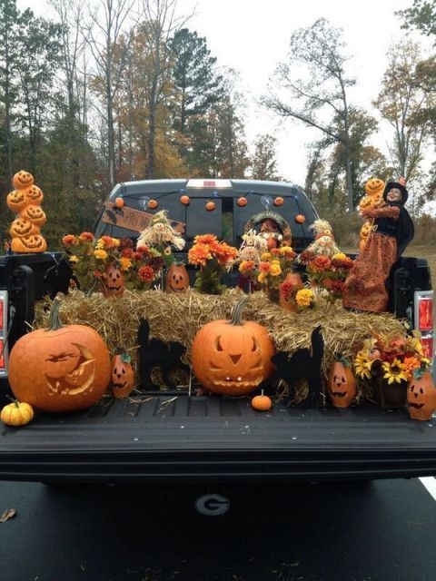 45 Best Trunk Or Treat Decorations — How To Decorate Your Car For Halloween