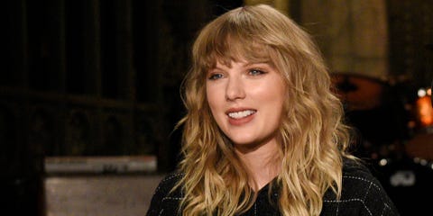 pics Taylor Swift Reputation Era Photoshoot taylor swift just performed a special