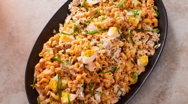 Insalata di maccheroni al tonno - Delish.com La migliore ricetta per l’insalata di maccheroni al tonno