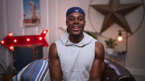 twentysomethings austin kamari bonds in twentysomethings austin cr netflix © 2021