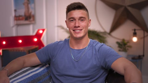 twentysomethings austin bruce stephenson in twentysomethings austin cr netflix © 2021