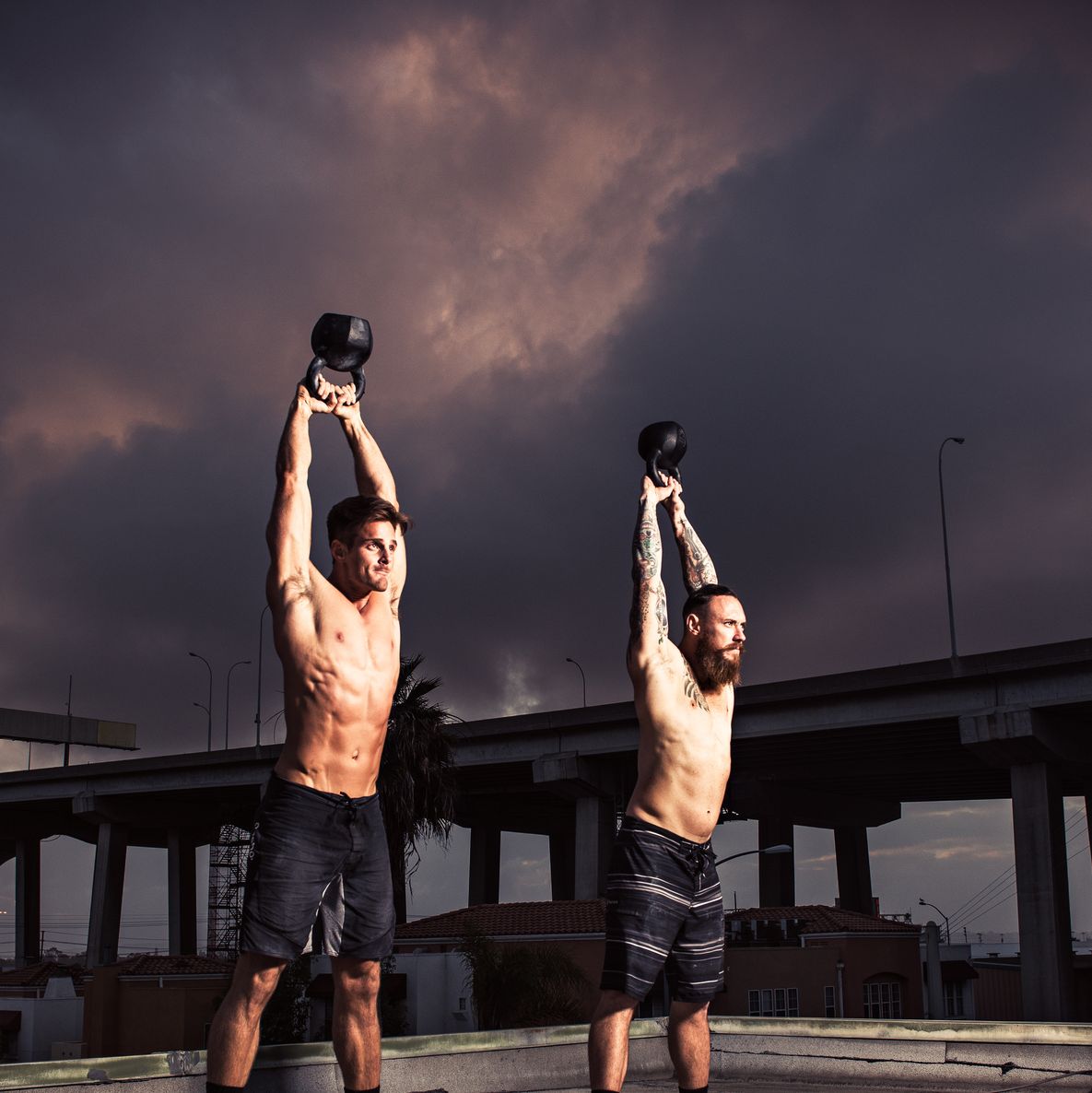 forholdet Træts webspindel Paranafloden Why the American Kettlebell Swing Exercise Is Dangerous