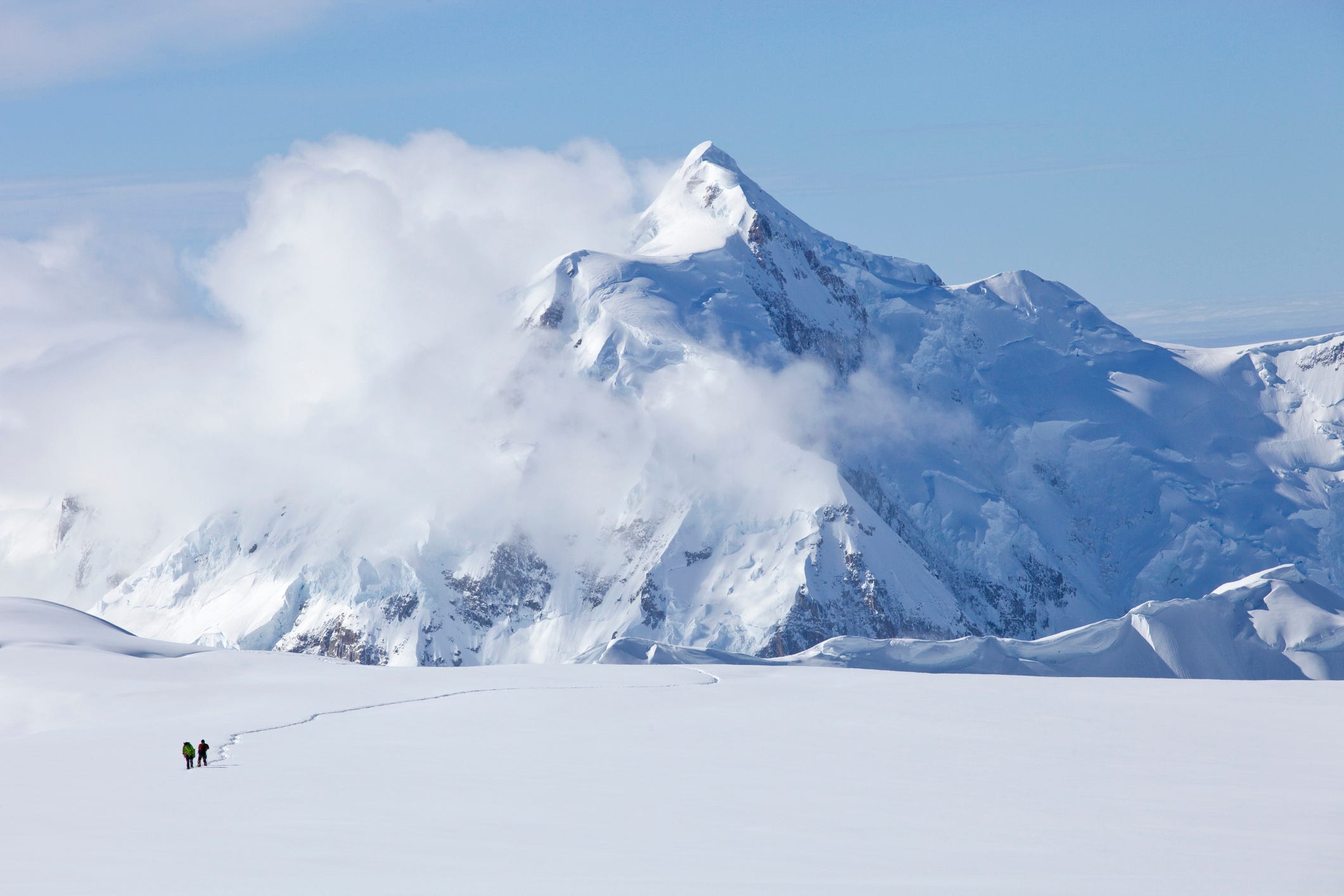 California Ultrarunner Smashes Mt. Denali Record