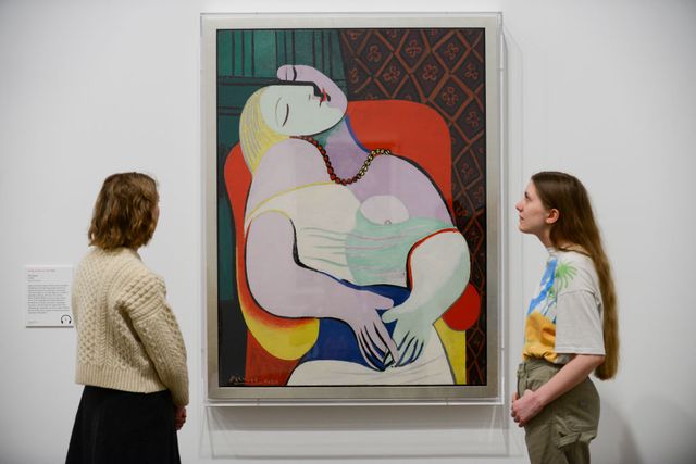 solo picasso exhibition previews at the tate modern