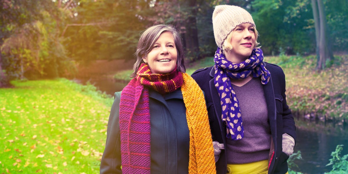 Here's Exactly How to Start Walking for Weight Loss (Indoors or Outside!)