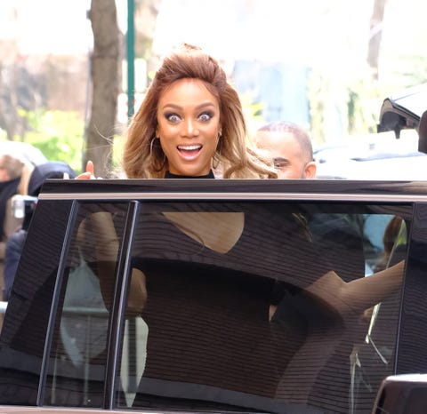 Tyra Banks Says Lindsay Lohan Is Back For Life Size 2 Lohan Returns For Life Size Sequel