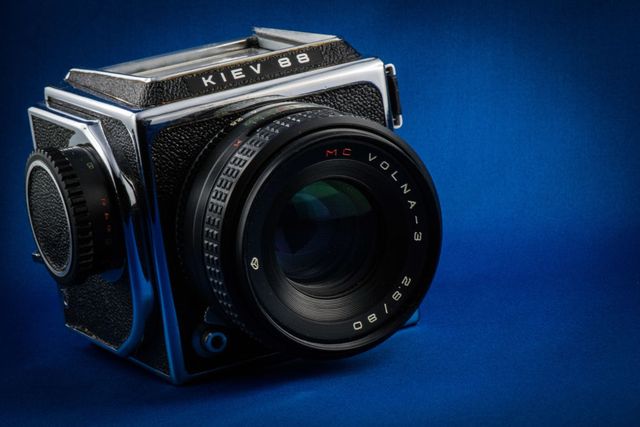 kiev 88 ttl camera with automatic zenit
