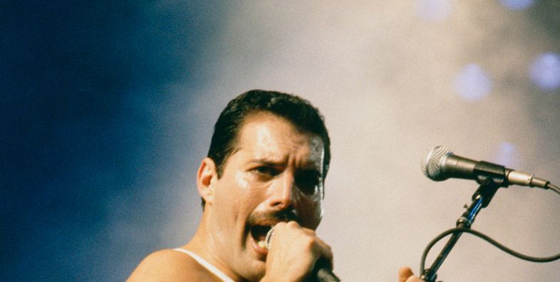Freddie Mercury Morte L Assistente Racconta Gli Ultimi Giorni Del Cantante