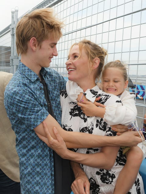 uma Thurman with children