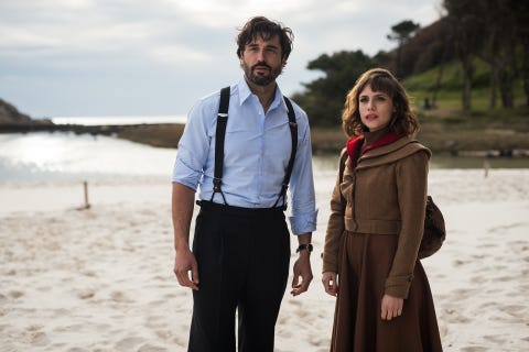 Álex garcía and aura garrido in a private affair