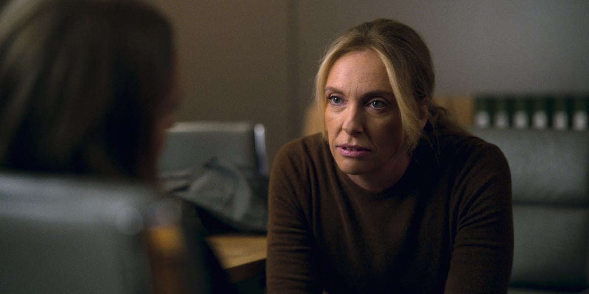 Who is Toni Collette's 'Unbelievable' Character Based On - Facts About ...