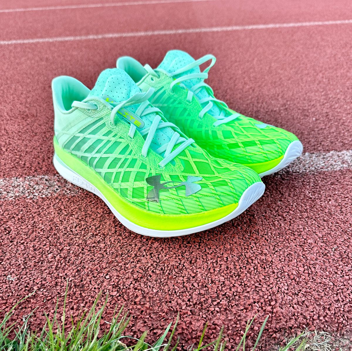 Under Armour Flow Velociti Elite Review: A Carbon-Plated Beast