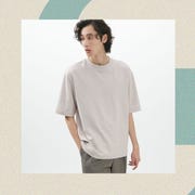 man wearing uniqlo airism shirt