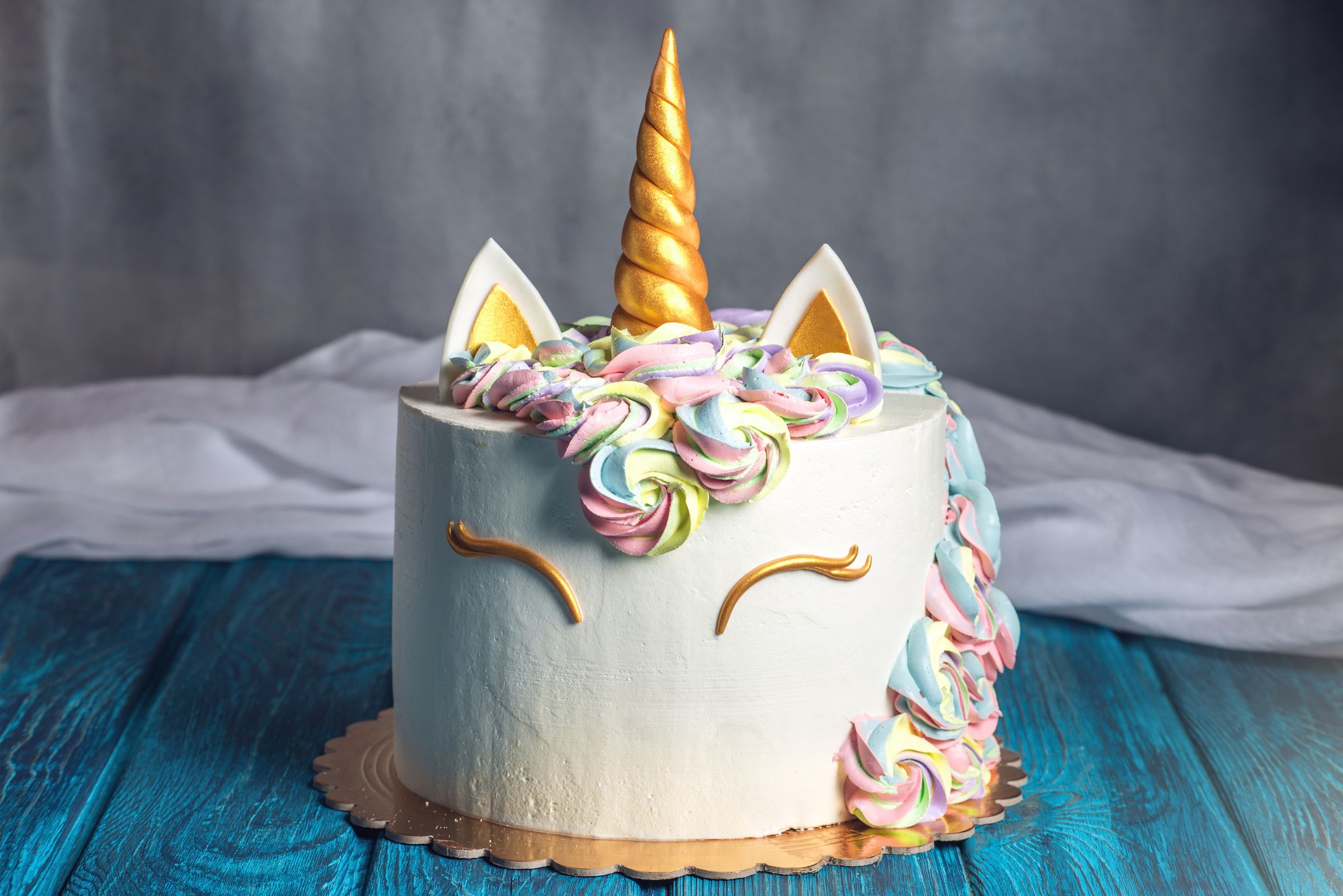 15 Best Unicorn Birthday Party Ideas - DIY Unicorn Birthday Party  Decorations