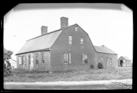 What Is A Dutch Colonial House Facts About Style Homes Facts About Dutch Colonial Style Homes, Colonial Farmhouse Plans