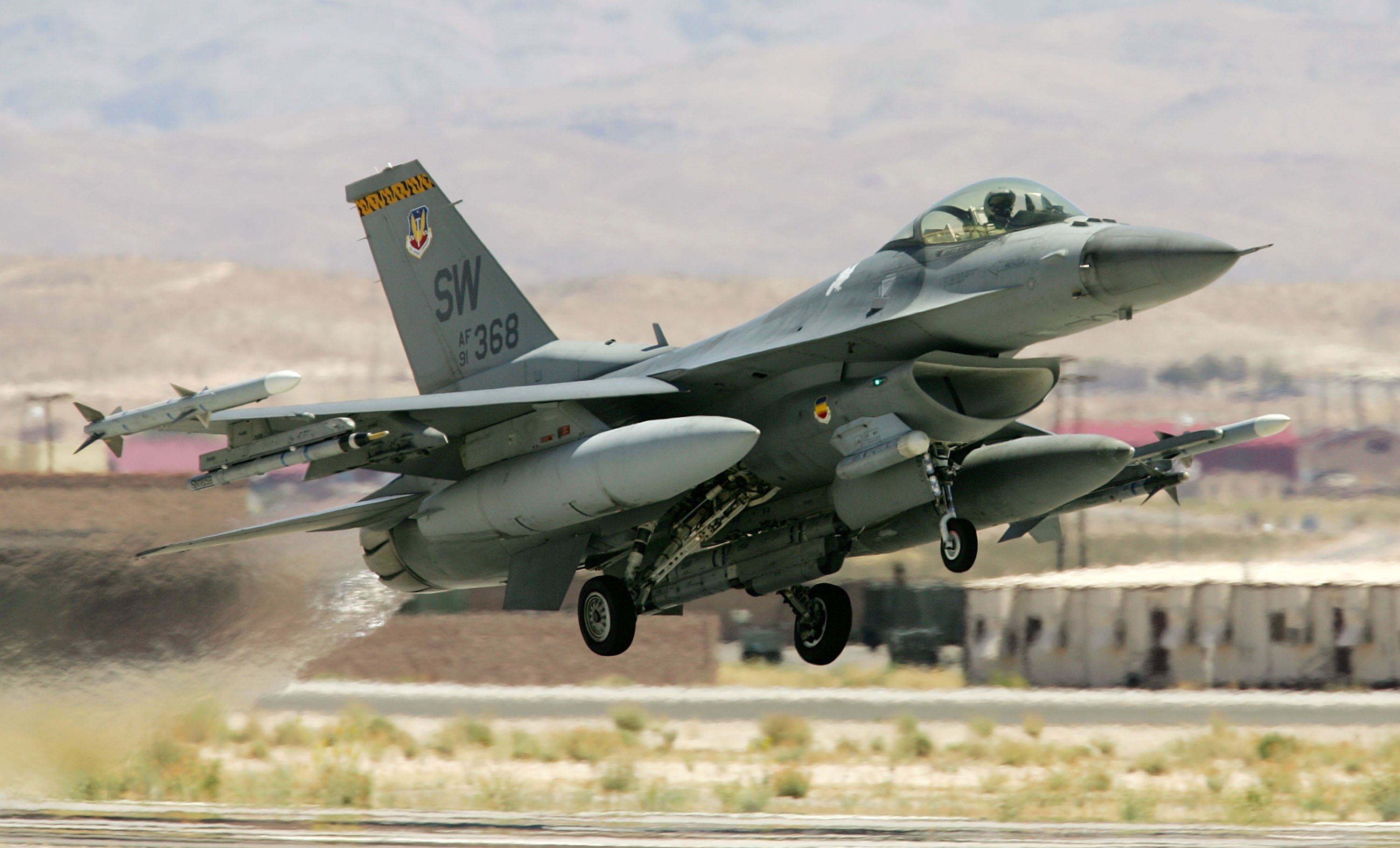 f 16 us air force Offers online > OFF-74%