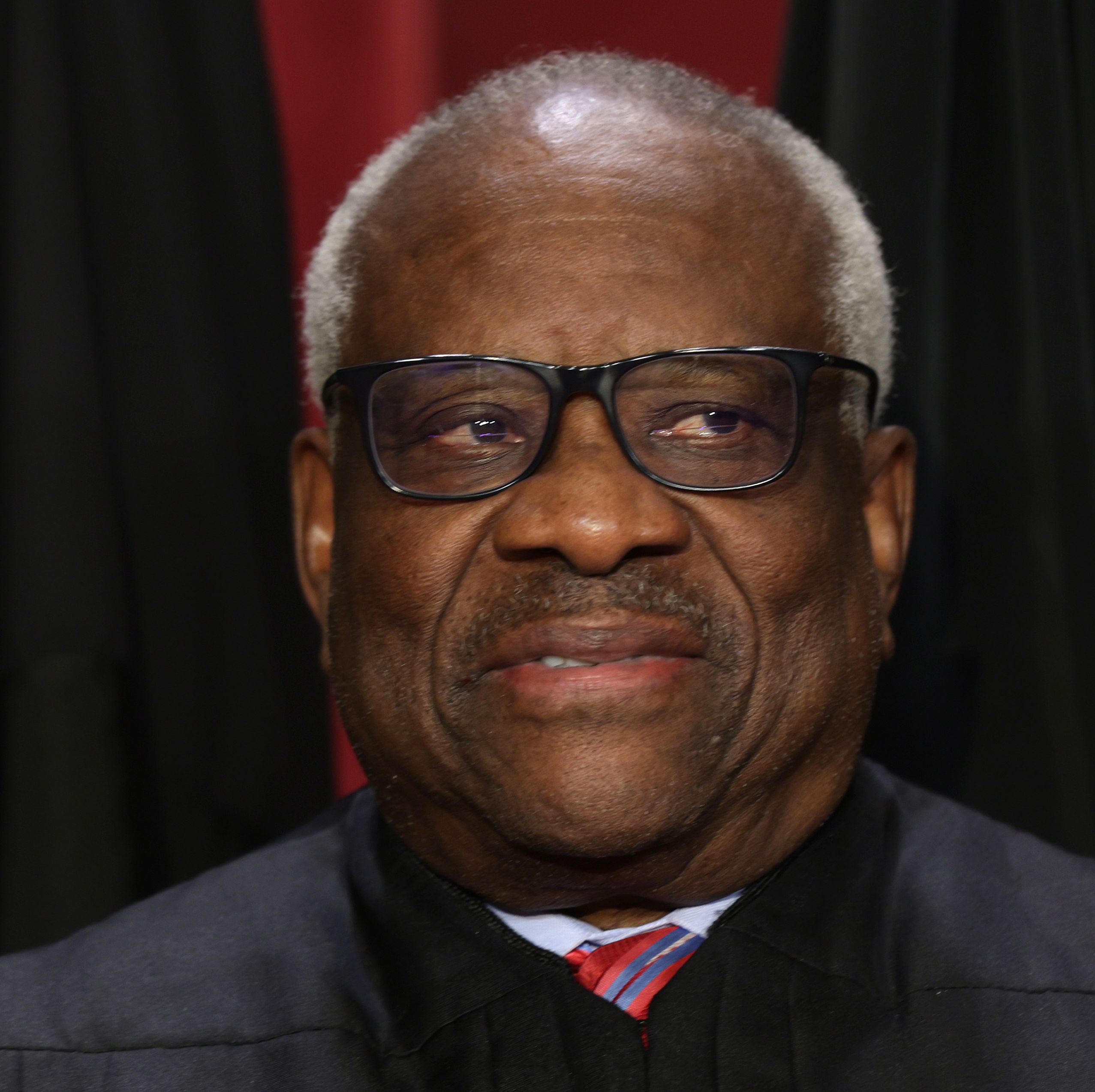 Clarence Thomas Has Quite the Explanation for All Those Trips On Harlan Crow Luxury Airlines