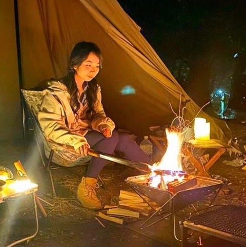キャンパー女子直伝 疲れを吹き飛ばす たき火 を作る方法 キャンパー女子直伝 疲れを吹き飛ばす たき火 を作る方法
