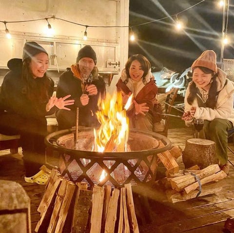 キャンパー女子直伝 疲れを吹き飛ばす たき火 を作る方法 キャンパー女子直伝 疲れを吹き飛ばす たき火 を作る方法