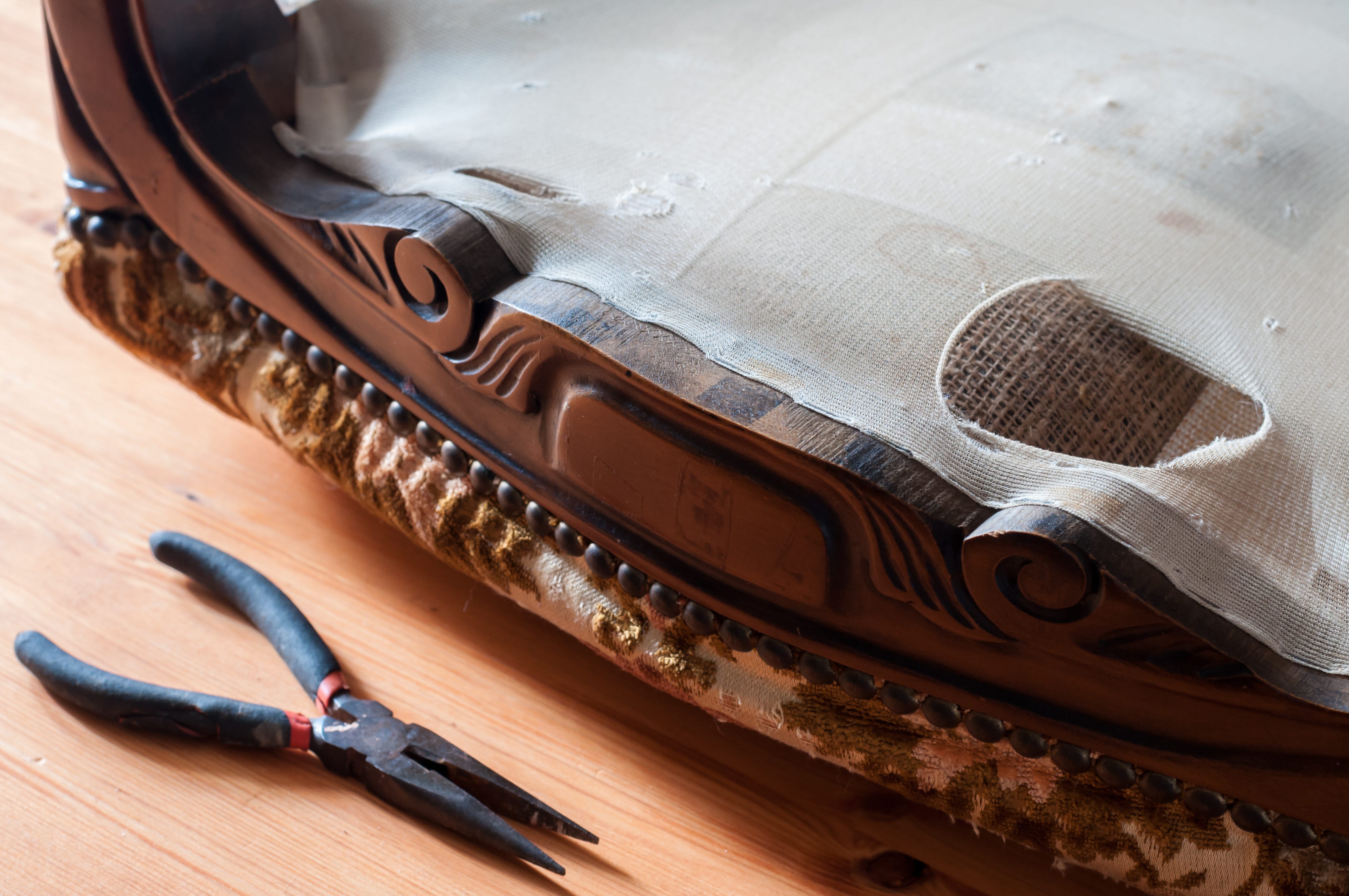 Upholted chair to restore