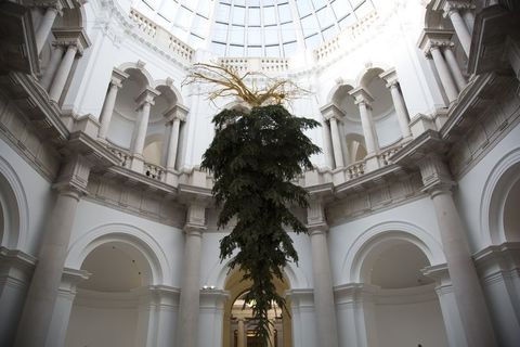 Upside-Down Christmas Trees - Eastern European Upside-Down Trees