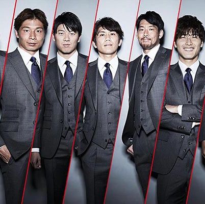 Urawa reddiamonds players who declare their resolve wearing Azabu Taylor's 2019 Official Suit