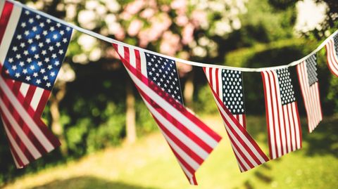 6 Best Memorial Day Party Ideas 2020 - How to Throw a ...