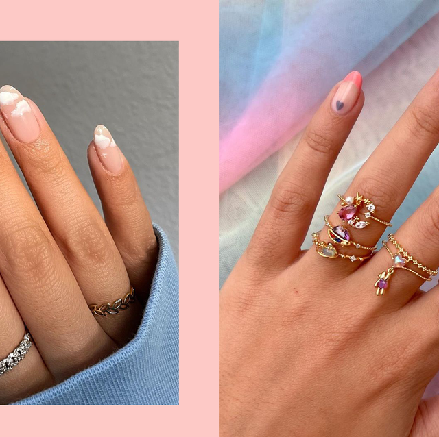 26 Trendy New Year's Nails to Ring in 2022 - Vogue
