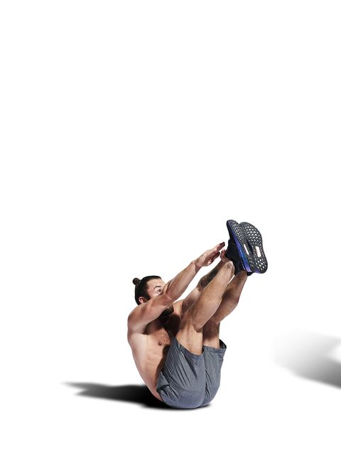 Take on Zack George’s 600-Rep Bodyweight Fitness Test