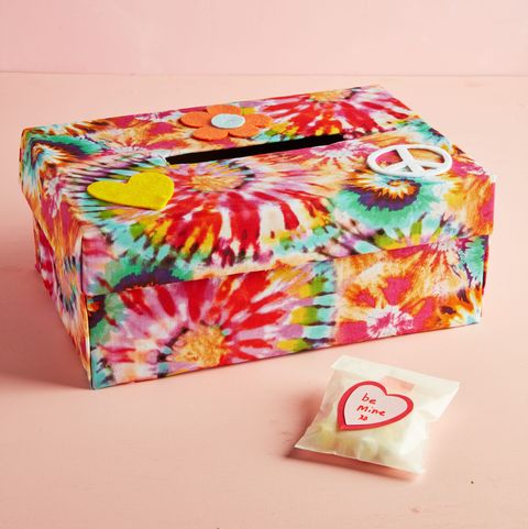 tie dye valentines day box