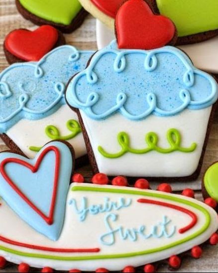 valentines day cookie cupcake