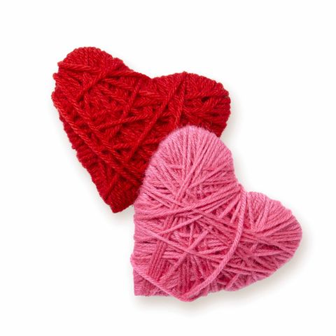 valentines day crafts for kids yarn wrapped heart