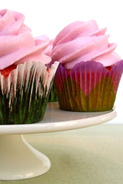 valentines day desserts mini pink velvet cupcakes
