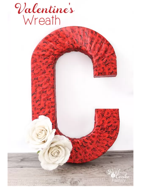 33 Diy Valentine S Day Wreaths Homemade Door Decorations For