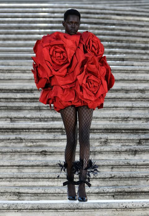 The Best Dresses From Paris Haute Couture Fashion Week AW22