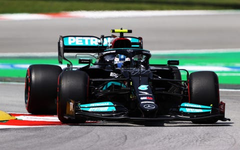 bottas, el más rápido en los libres 1 del gp de españa